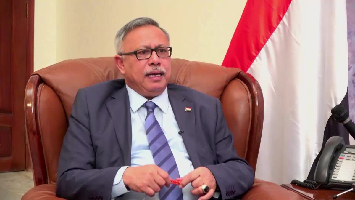 رئيس الوزراء يدعو المنظمات الدولية إسناد القطاع الصحي في اليمن