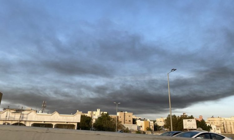 السعوديه تغلق اكبر موانئها النفطية على البحر الأحمر