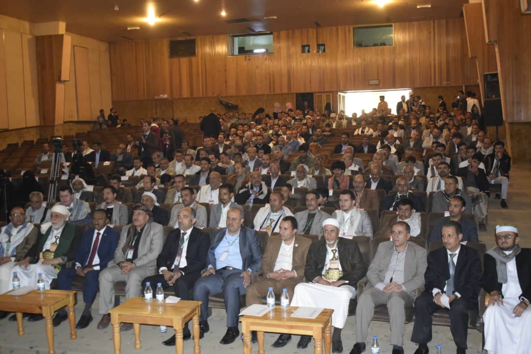 وزارة الخدمة المدنية ووحداتها تحيي الذكرى السنوية للشهيد ..