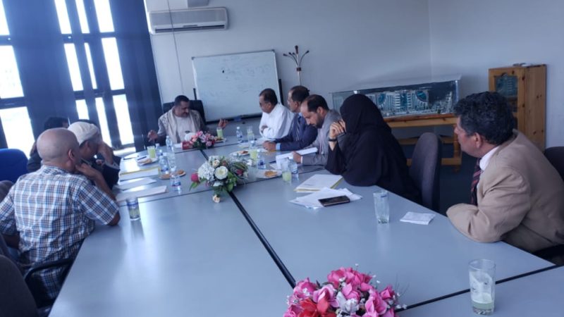 مناقشة تفعيل مجلس إدارة المؤسسة العامة للنفط والغاز