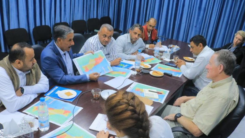 الفريق الوطني بلجنة إعادة الإنتشار بالحديدة يلتقي رئيس البعثة الاممية