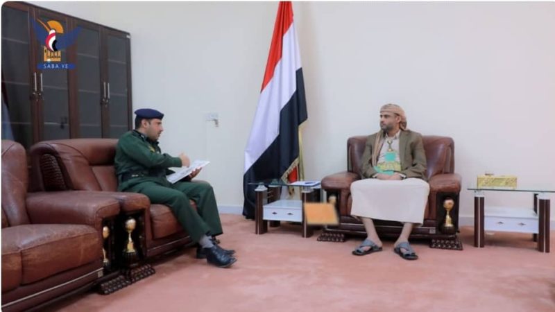 الرئيس المشاط يلتقي رئيس مصلحة الدفاع المدني