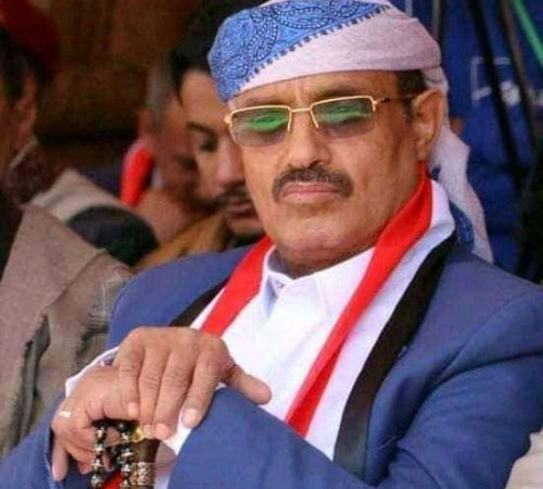 عضو السياسي الاعلى سلطان السامعي يؤكد أهمية تضافر جهود الجميع للحد من نسبة الأمية في بلادنا