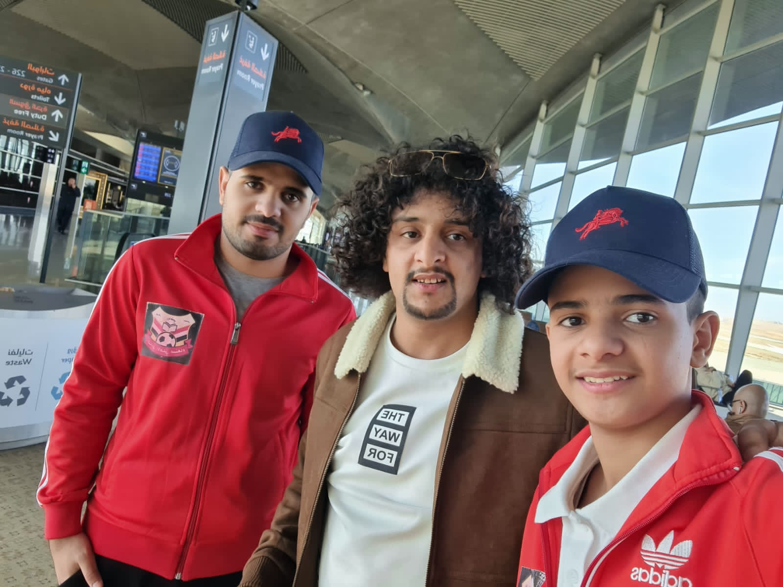 وصول الرحاله اليمنيين عمار وعمرو العنسي والمتألق ملاطف الحميدي الى صنعاء