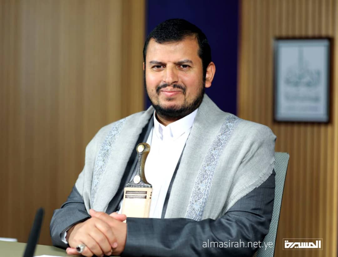 قائد الثورة يدعو لمقاطعة منتجات الدول التي تفتح المجال أمام التصرفات المسيئة للإسلام وأقدس المقدسات