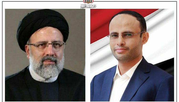 الرئيس المشاط يهنئ رئيس جمهورية إيران بذكرى انتصار الثورة الإسلامية