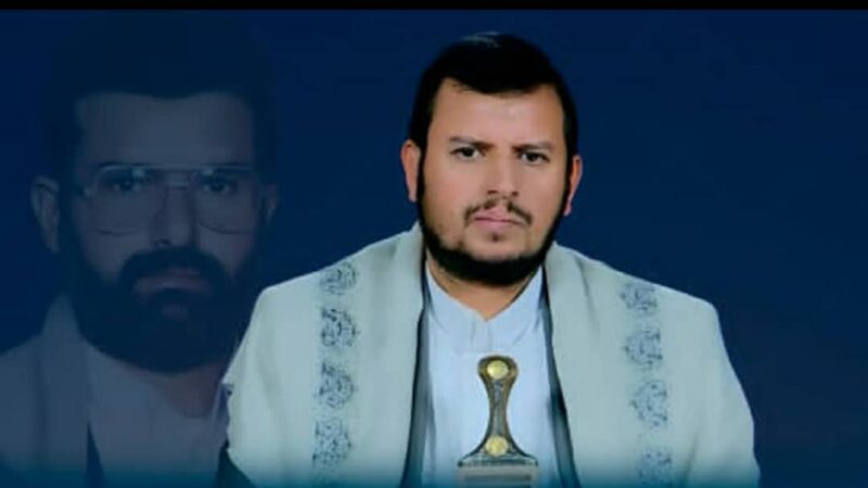 قائد الثورة يوجه تحذيراً نارياً للقوات الأجنبية ويلوح بإستهداف القواعد الأمريكية