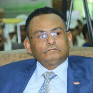 اللجنة العليا لتنظيم التصحيح تنعي وزير الدولة احمد القنع