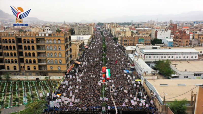 مسيرة كبرى بالعاصمة صنعاء إحياءً لذكرى استشهاد الإمام زيد