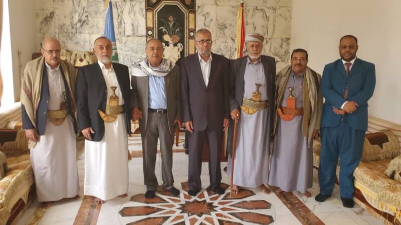 رئيس تنظيم التصحيح يلتقي ممثل حركة حماس في اليمن