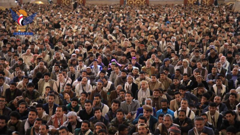 قائد الثورة : لم نكترث لرسائل التهديد الأمريكية لثنينا عن موقفنا الداعم للقضية الفلسطينية