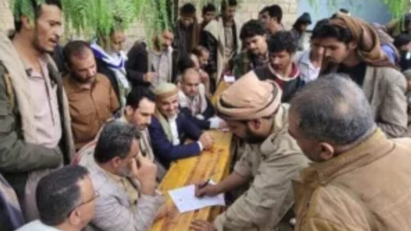 تدشين تسليم المساعدات المالية للمتضررين في حادثة رداع