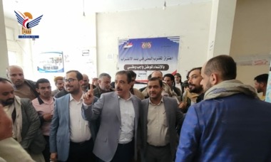 وزير الخارجية والمغتربين أثناء لقائه رؤساء الدوائر والإدارات: الجبهة الدبلوماسية مكملة للجبهة العسكري