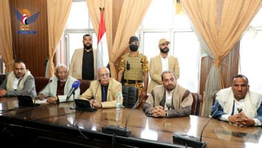 رئيس مجلس الوزراء يطّلع على خطوات الدمج المؤسسي في وزارة الشؤون الاجتماعية