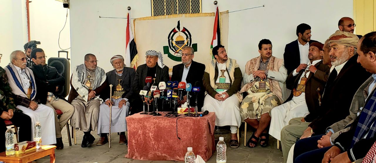 قيادات تنظيم التصحيح والقوى السياسية اليمنية يزورون مكتب حماس لتهنئة الشعب الفلسطيني وفصائل المقاومة على الانتصار الكبير في معركة “طوفان الأقصى”