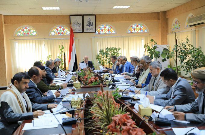 مجلس الوزراء يقر آلية تنفيذ ومتابعة اليوم المفتوح للتواصل بين المسؤولين والمواطنين.
