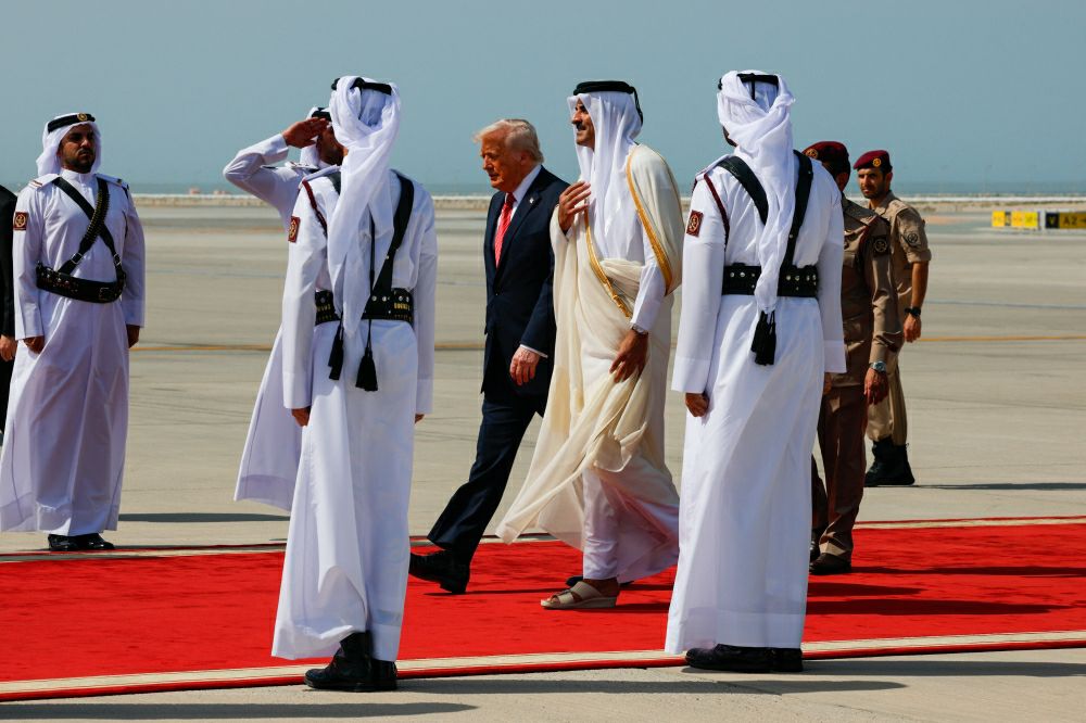 الرئيس الأمريكي دونالد ترمب يصل قطر ضمن جولة خليجية تشمل السعودية والإمارات