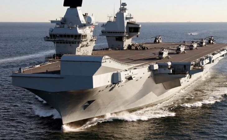 لندن تستأذن صنعاء للسماح بمرور حاملة الطائرات “HMS” في البحر الأحمر