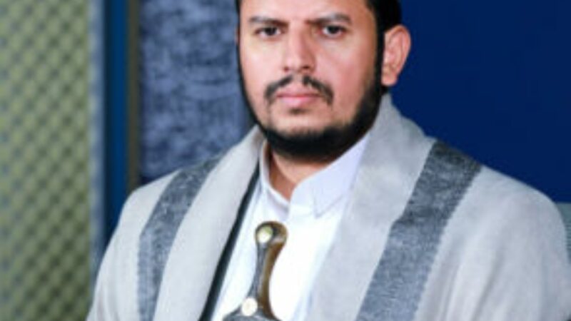 السيد القائد يدعو الشعب اليمني للخروج المليوني يوم غدٍ تأكيدًا على ثبات موقفه المساند لفلسطين