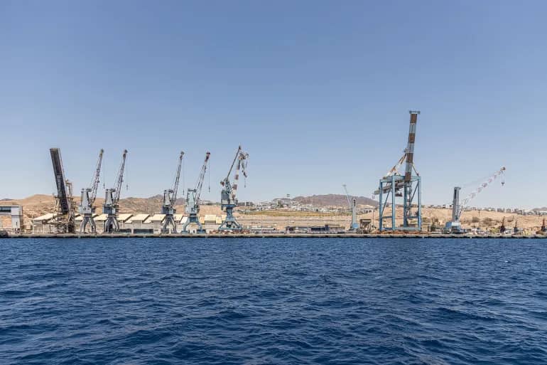 مدير ميناء أم الرشراش : إغلاق الميناء سيمثل نجاحًا لليمنيين لم يحققه أي من أعدائنا من قبل