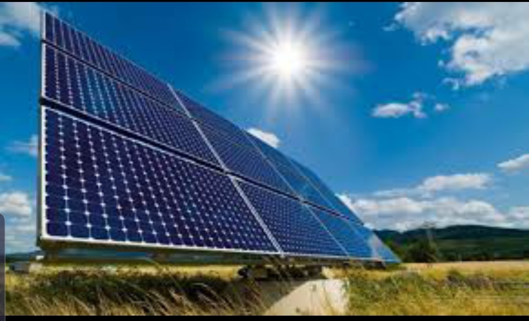 تعميمًا بشأن الإعفاء الجمركي لمدخلات منظومة الطاقة المتجددة