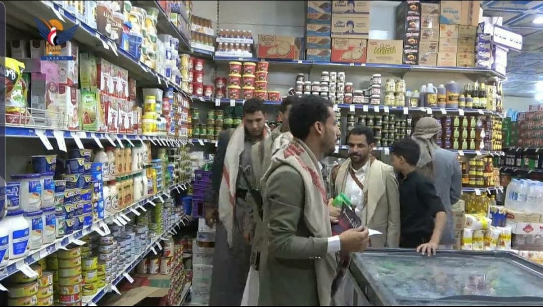 تدشين حملة توعوية لمقاطعة البضائع الإسرائيلية والأمريكية في محافظة صنعاء