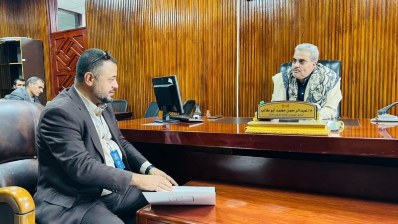 مناقشة التحضيرات لانعقاد المعرض التقني الأول في اليمن