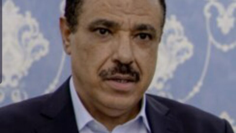 وزير الخارجية يحذّر من تصعيد شامل ويؤكد ارتكاب إسرائيل جرائم حرب في اليمن