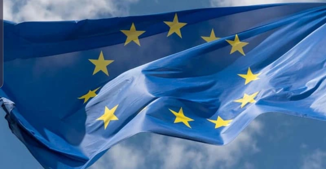 الاتحاد الأوروبي : يحب أن يبقى معبر الكرامة مفتوحاً حتى لا يقوض جهود المساعدات لغزة