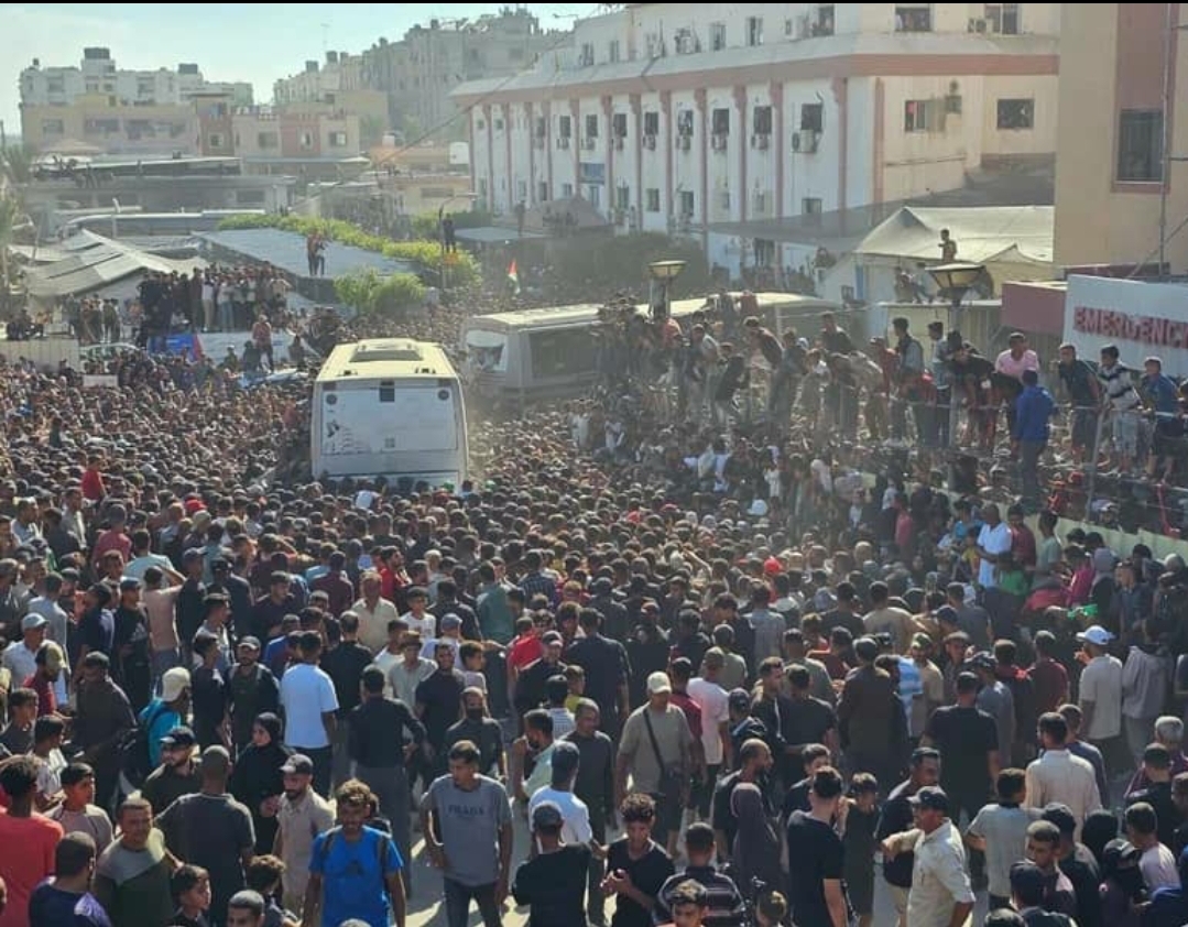 إطلاق نحو 2000 أسير فلسطيني في أكبر صفقة تبادل للأسرى بين المقاومة والعدو الاسرائيلي