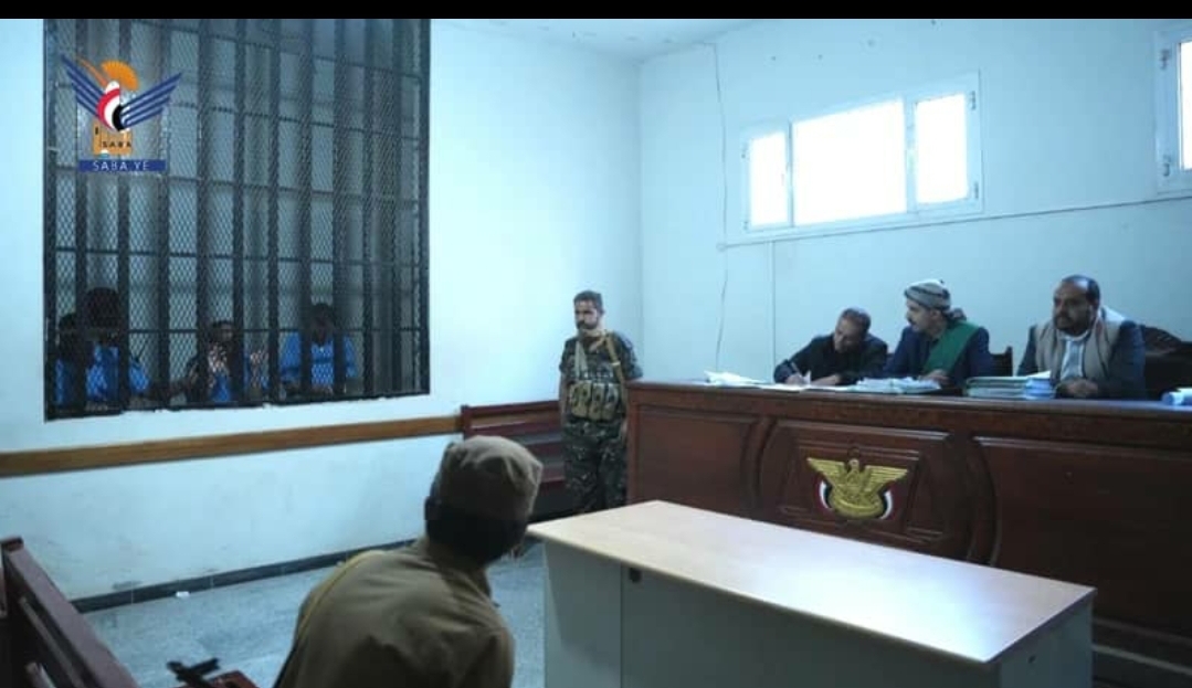 الجزائية المتخصصة بأمانة العاصمة تبدأ محاكمة المتهمين ضمن شبكة تجسسية تتبع غرفة عمليات مشتركة للعدو