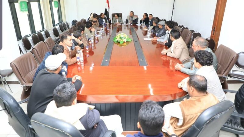 اجتماع يقر عددا من المعالجات لأوضاع قطاع الملبوسات