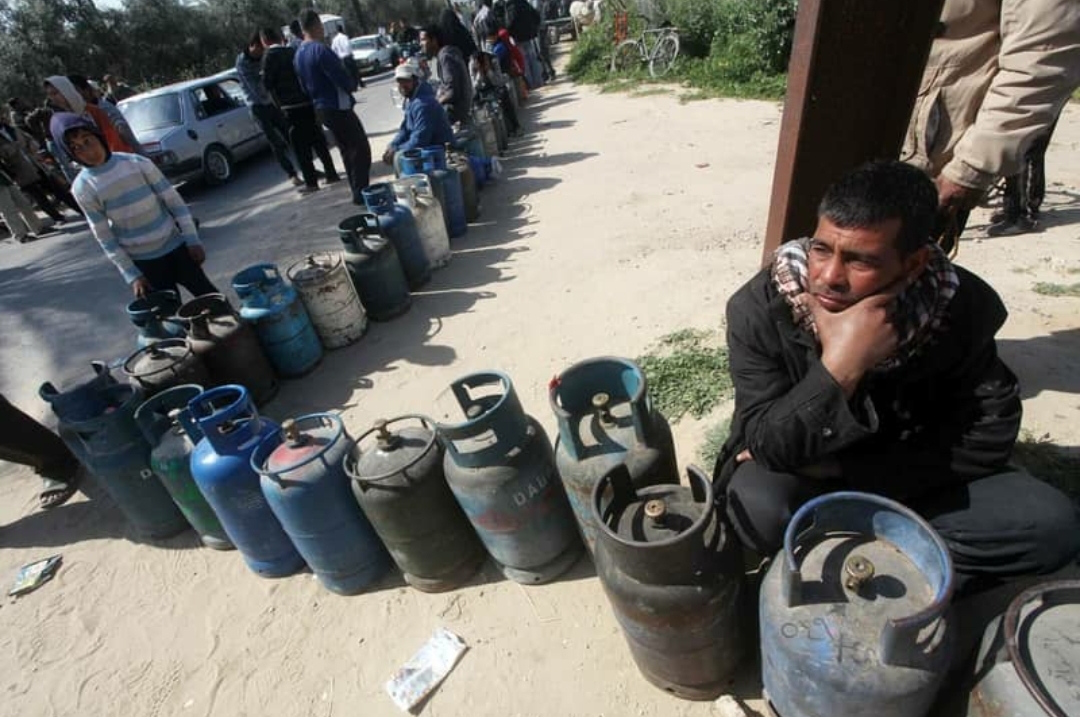 الثوابتة : ما يدخل قطاع غزة من غاز الطهي هو عُشر الاحتياج المتفق عليه