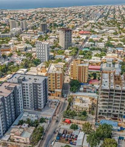 الصومال تُدين زيارة وزير خارجية الاحتلال لشمال البلاد وسط تنديد عربي وأفريقي واسع