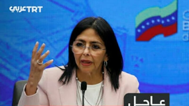 فنزويلا : لن نستسلم لأي عدوان وواشنطن تخطط للسيطرة على النفط