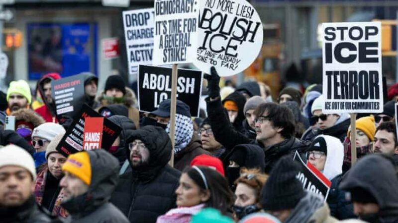 امريكا .. مظاهرات غاضبة في عدد من المدن بعد مقتل أمريكي برصاص وكالة الهجرة