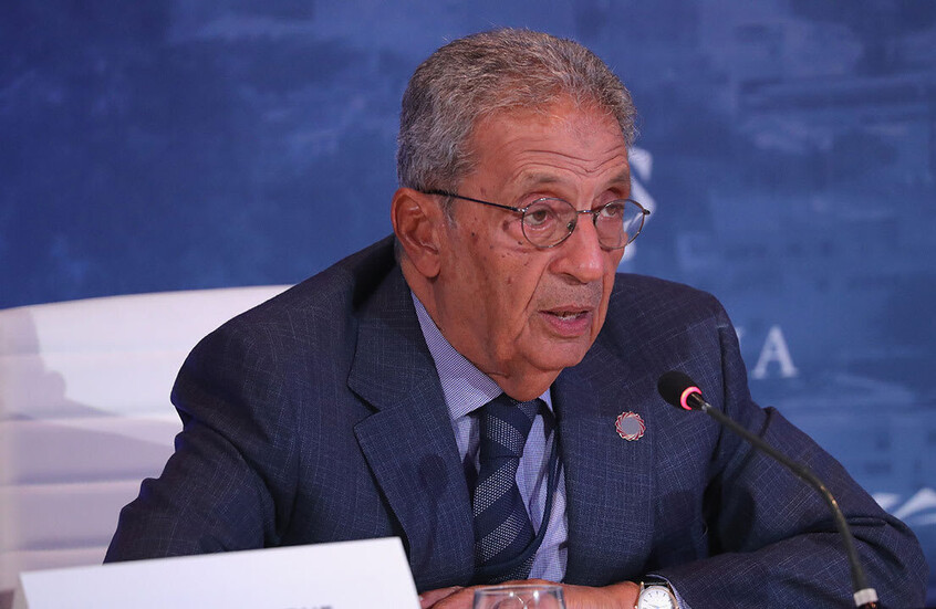 عمرو موسى يحذر من “فخ” دولي للعرب