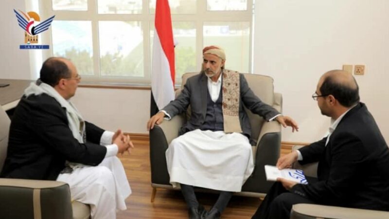 العلامة مفتاح يُشيد خلال لقائه الدكتور البخيتي بالأداء الإعلامي لمنظومة الإعلام الوطنية