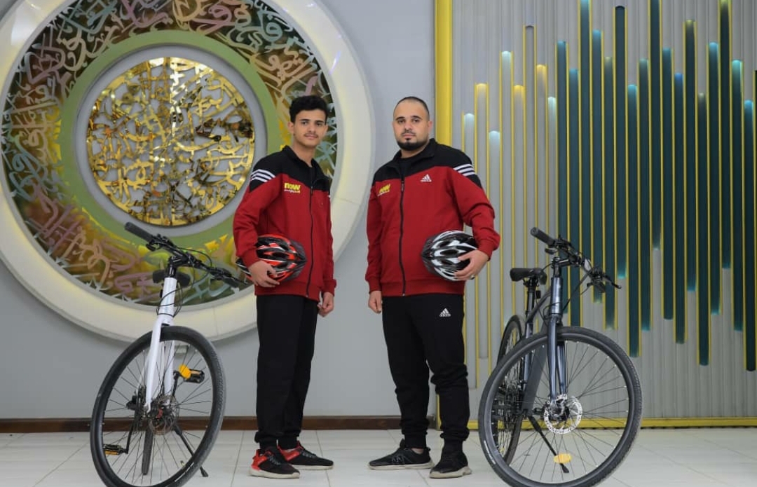 الشقيقان العنسي ينطلقان غدآ الأثنين برآ من صنعاء الى المكسيك لحضور مونديال كأس العالم 2026