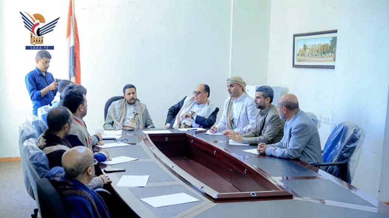 اجتماع بصنعاء يناقش الخطة الإعلامية المواكبة للأنشطة والدورات الصيفية