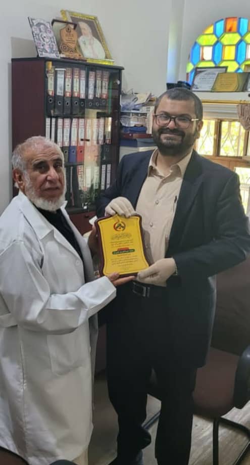 وزير الصحة والبيئة يزور المركز الطبي الخيري ويشيد بخدماته الإنسانية للفئات الأكثر احتياجًا