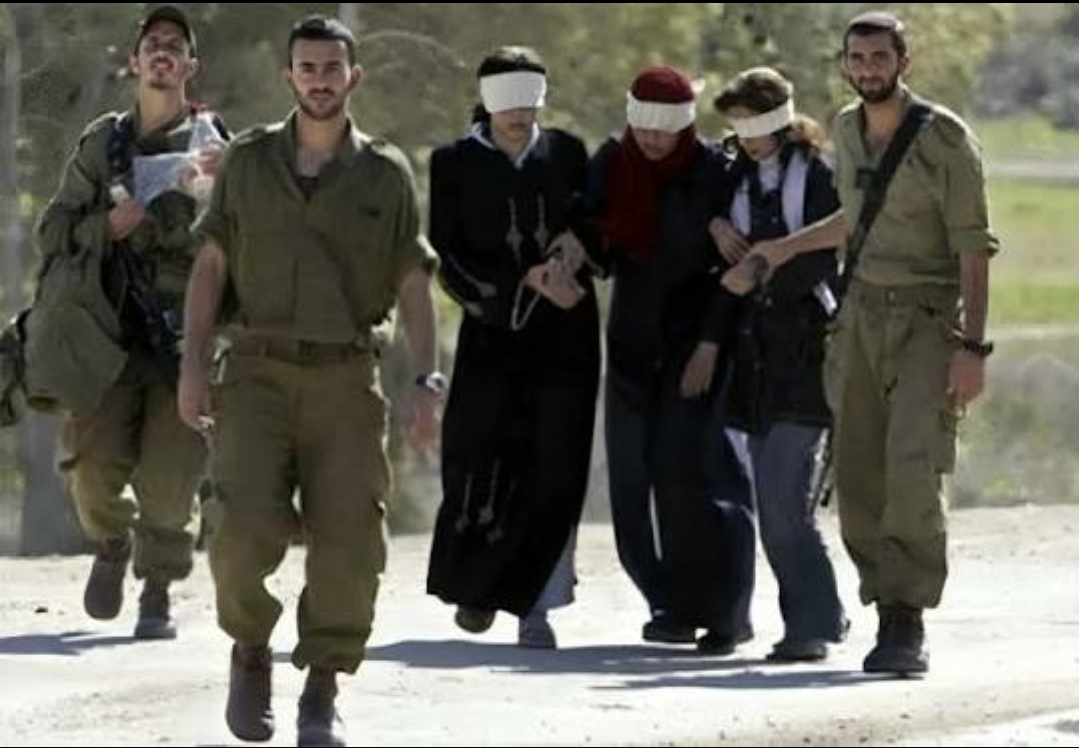 90 أسيرة فلسطينية في سجن “الدامون”، الصهيوني وسط ظروف إنسانية قاسية