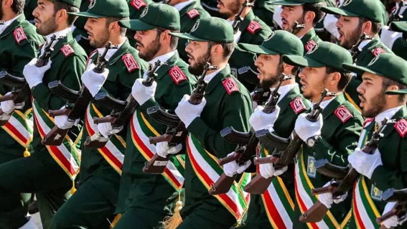 الحرس الثوري الإيراني ينفي إصدار بيان بشأن حدوث مواجهات مع القوات الأمريكية