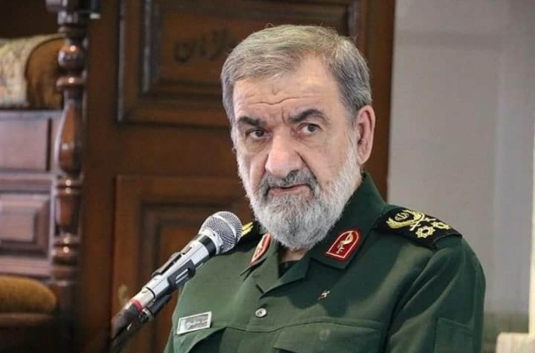 رضائي : لا تزال الأمة الإيرانية العظيمة بنفس الثبات والإيمان