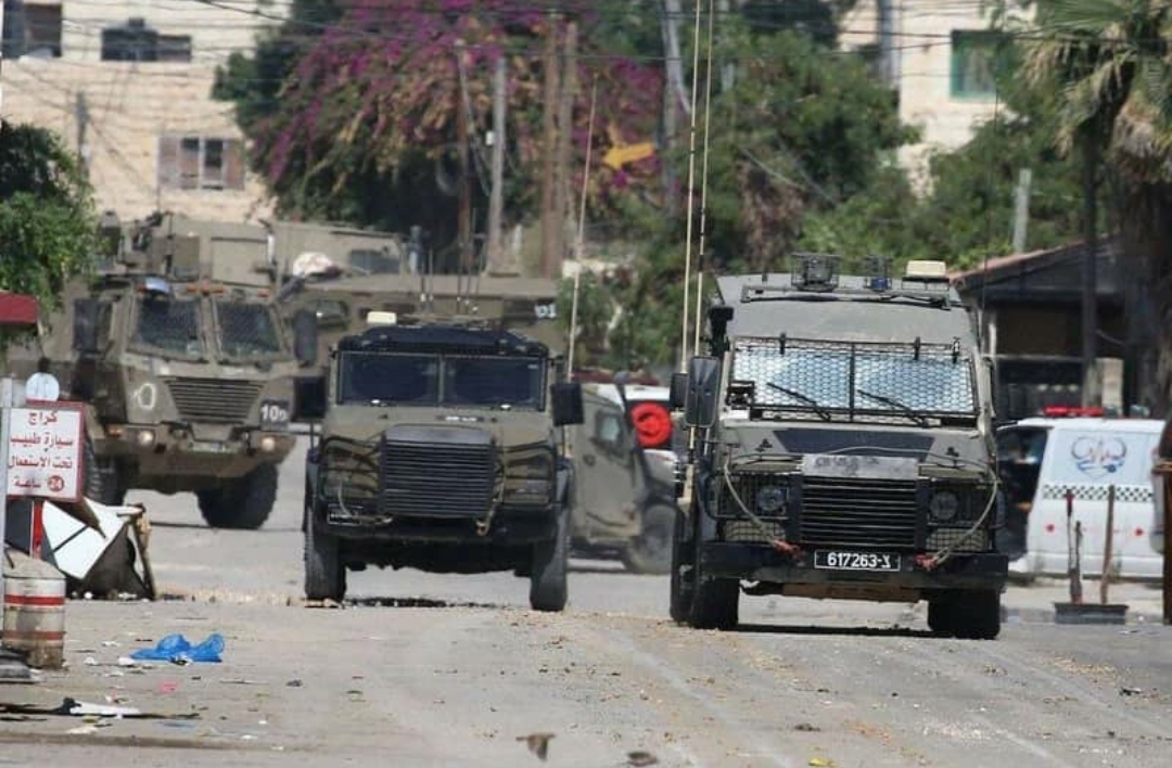 مواجهات عقب اقتحام العدو الصهيوني بلدة بالقدس وقريتين في رام الله
