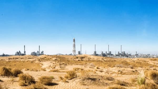 إيران تعلن اكتشاف 7.5 تريليون قدم مكعب من الغاز جنوبي البلاد