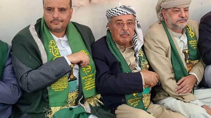 اللواء القهالي يشارك عيال سريح إحياء ذكرى المولد النبوي الشريف