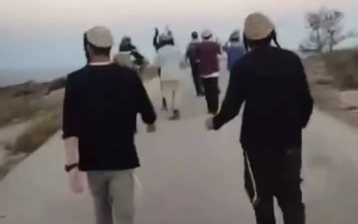 مستوطنون صهاينة يعبرون الحدود إلى داخل الأراضي السورية
